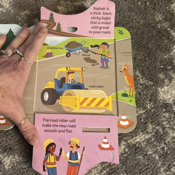 Scholastic Board Books-Dirt & Dig - Picture 8 of 11